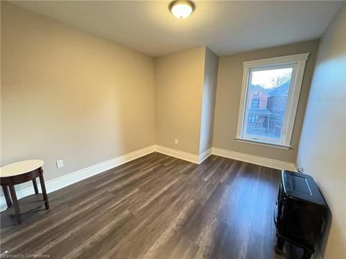 691 Wilson Street, Hamilton, ON - Indoor Photo Showing Other Room