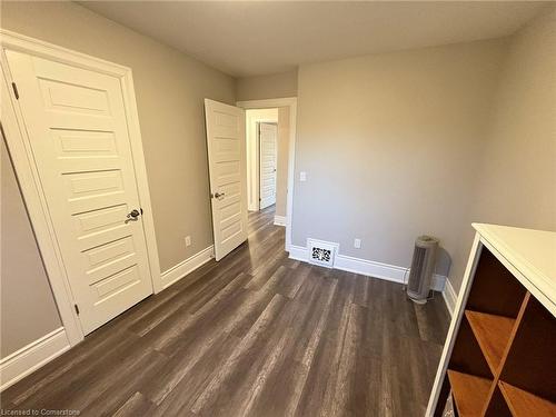 691 Wilson Street, Hamilton, ON - Indoor Photo Showing Other Room