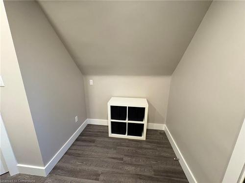 691 Wilson Street, Hamilton, ON - Indoor Photo Showing Other Room