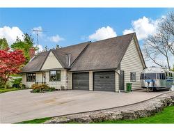 685 Robson Road  Waterdown, ON L0R 2H1