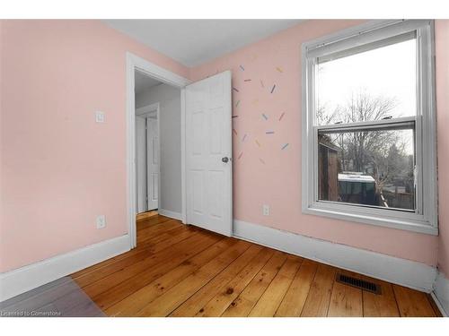 546 James Street N, Hamilton, ON - Indoor Photo Showing Other Room