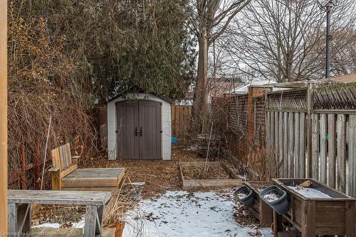 28 Picton Street W, Hamilton, ON - Outdoor