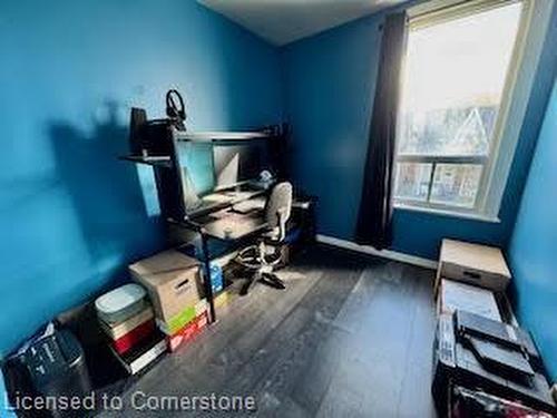 21 Minto Avenue, Hamilton, ON - Indoor Photo Showing Office