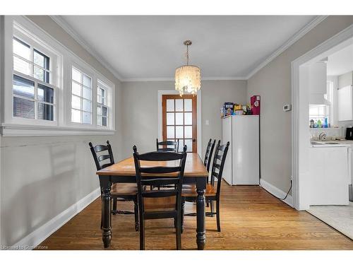 223 Epworth Avenue, London, ON - Indoor Photo Showing Dining Room