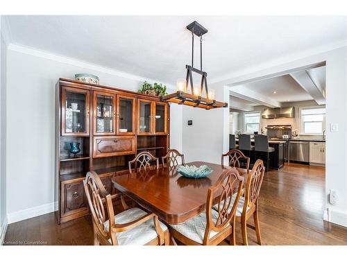 122 Mountain Brow Boulevard, Hamilton, ON - Indoor Photo Showing Dining Room