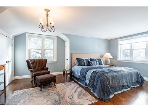 122 Mountain Brow Boulevard, Hamilton, ON - Indoor Photo Showing Bedroom