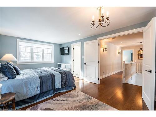 122 Mountain Brow Boulevard, Hamilton, ON - Indoor Photo Showing Bedroom