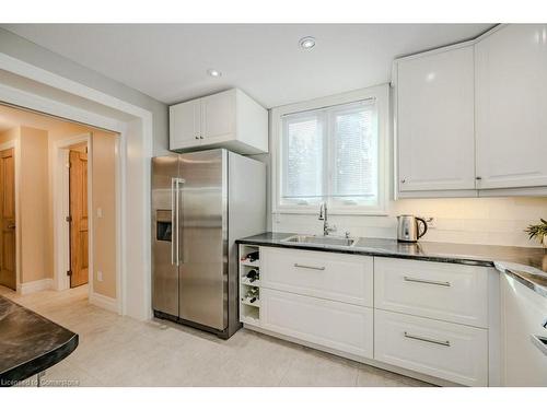 2 Chedoke Avenue, Hamilton, ON - Indoor Photo Showing Kitchen