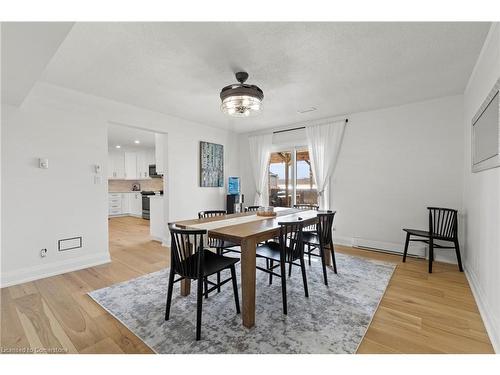 47 Haldibrook Road, Caledonia, ON - Indoor Photo Showing Dining Room