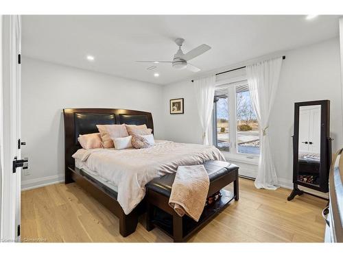 47 Haldibrook Road, Caledonia, ON - Indoor Photo Showing Bedroom