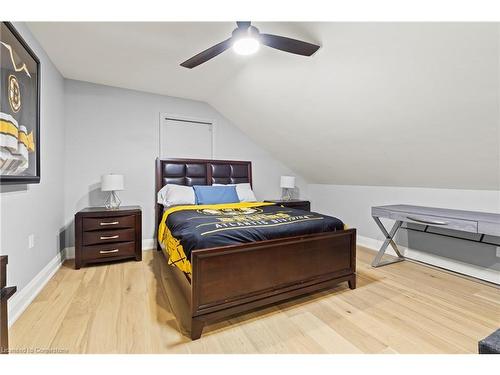 47 Haldibrook Road, Caledonia, ON - Indoor Photo Showing Bedroom