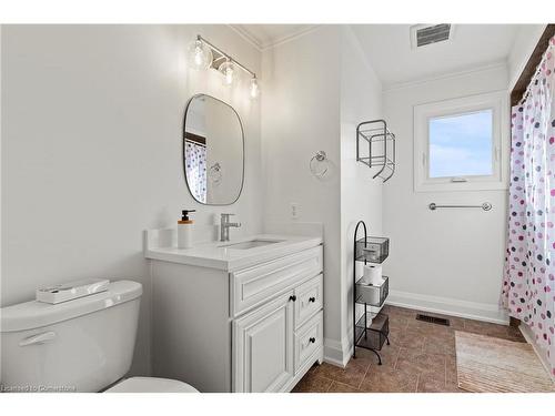 47 Haldibrook Road, Caledonia, ON - Indoor Photo Showing Bedroom