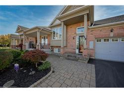 18-2243 Turnberry Road  Burlington, ON L7M 4Y4