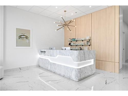 1-7097 Yonge Street, Markham, ON 