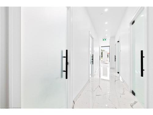 1-7097 Yonge Street, Markham, ON 