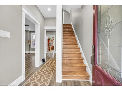 176 Belmont Avenue, Hamilton, ON - Indoor Photo Showing Other Room