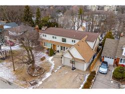 10 Douglas Place  Stoney Creek, ON L8G 1M6