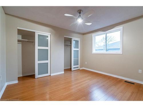 422 Mackay Court, Burlington, ON - Indoor Photo Showing Other Room