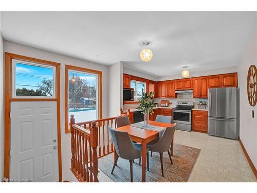 285 Rainbow Drive, Hamilton, ON - Indoor