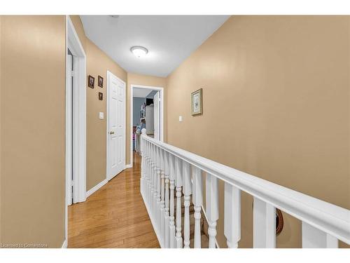 161 Oak Avenue, Hamilton, ON - Indoor Photo Showing Other Room