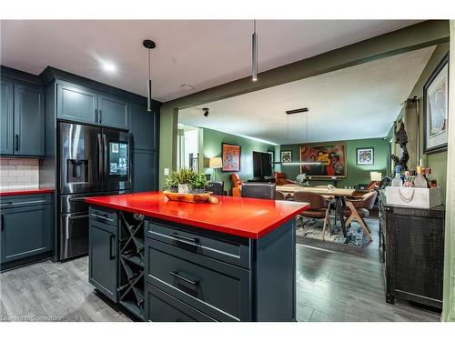 56 Kimberly Drive, Hamilton, ON - Indoor Photo Showing Kitchen