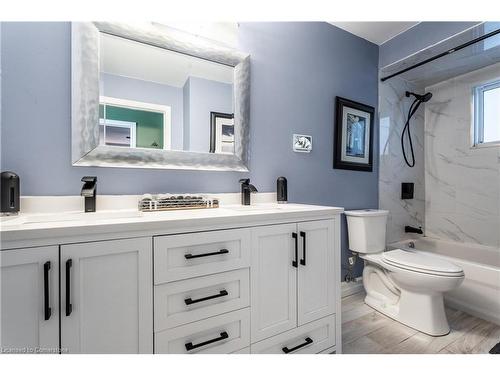 56 Kimberly Drive, Hamilton, ON - Indoor Photo Showing Bathroom