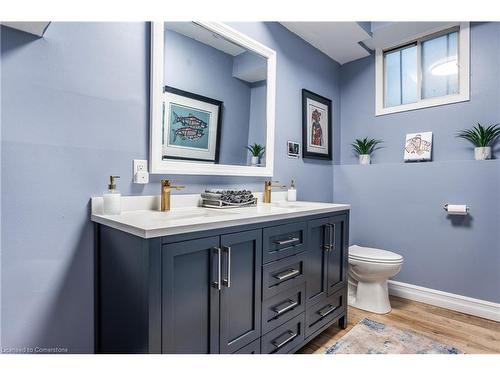 56 Kimberly Drive, Hamilton, ON - Indoor Photo Showing Bathroom