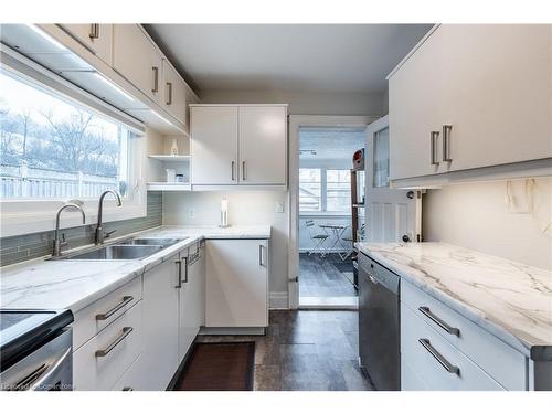 312 Wexford Avenue S, Hamilton, ON - Indoor Photo Showing Kitchen With Double Sink