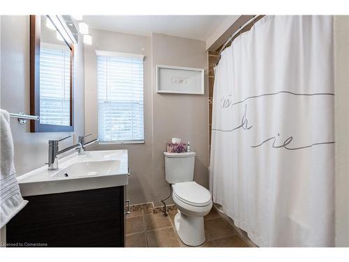 312 Wexford Avenue S, Hamilton, ON - Indoor Photo Showing Bathroom