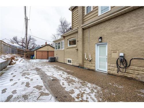 312 Wexford Avenue S, Hamilton, ON - Outdoor With Exterior