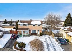 43 Markham Crescent  Stoney Creek, ON L8J 1P2