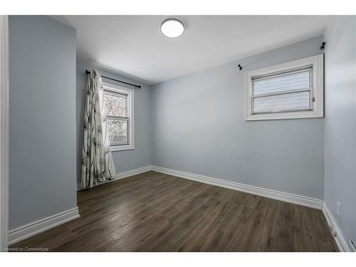 27 Glengrove Avenue, Hamilton, ON - Indoor Photo Showing Other Room