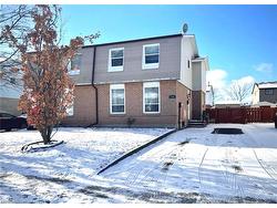 138 Sekura Crescent  Cambridge, ON N1R 7E9