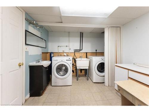 58 Novoco Drive, Hamilton, ON - Indoor Photo Showing Laundry Room