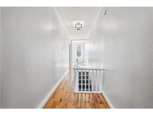 197 King Street, Hamilton, ON - Indoor Photo Showing Other Room