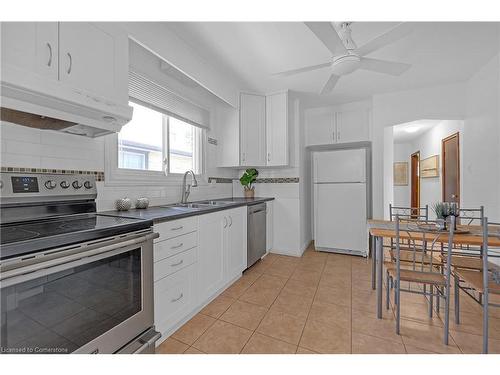 49 Cheryl Avenue, Hamilton, ON - Indoor Photo Showing Kitchen