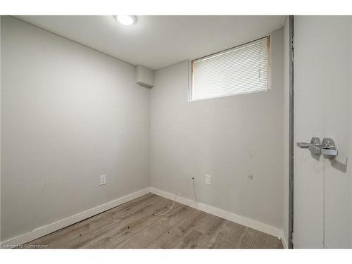 49 Cheryl Avenue, Hamilton, ON - Indoor Photo Showing Other Room