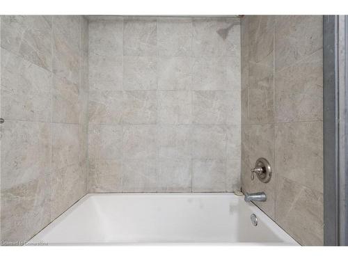 49 Cheryl Avenue, Hamilton, ON - Indoor Photo Showing Bathroom