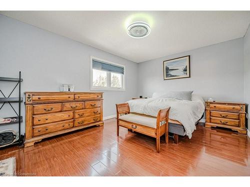 5137 Porter Street, Burlington, ON - Indoor Photo Showing Bathroom