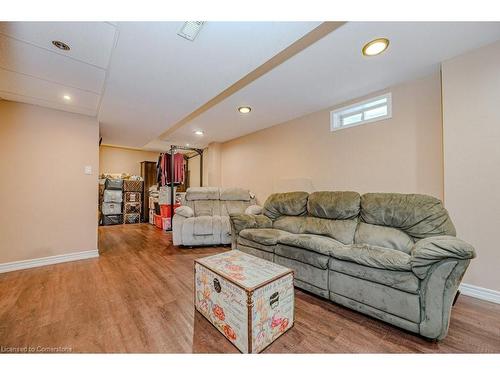 5137 Porter Street, Burlington, ON - Indoor