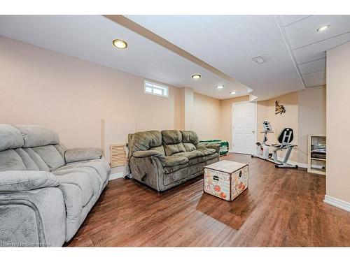 5137 Porter Street, Burlington, ON - Indoor