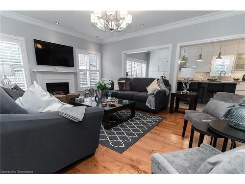 4982 Maxine Place, Mississauga, ON - Indoor Photo Showing Living Room With Fireplace