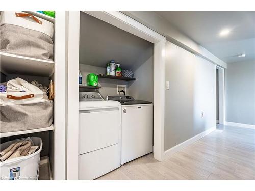 735 Beach Boulevard, Hamilton, ON - Indoor Photo Showing Laundry Room