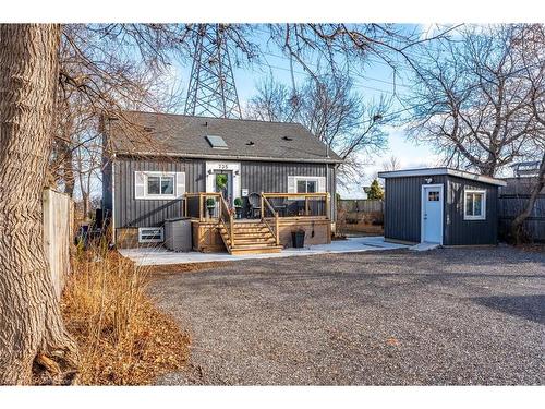 735 Beach Boulevard, Hamilton, ON - Outdoor