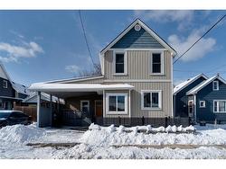 55 East Bend Avenue N Hamilton, ON L8L 7E4