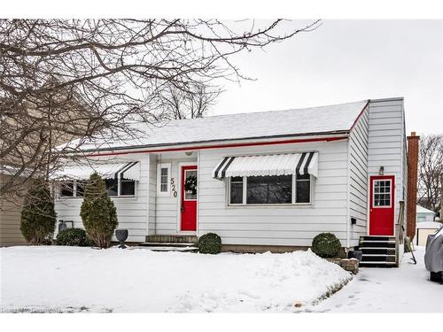 520 Bridgman Avenue, Burlington, ON - Outdoor With Facade