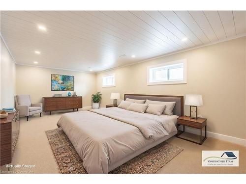 4307 Longmoor Drive, Burlington, ON - Indoor Photo Showing Bedroom