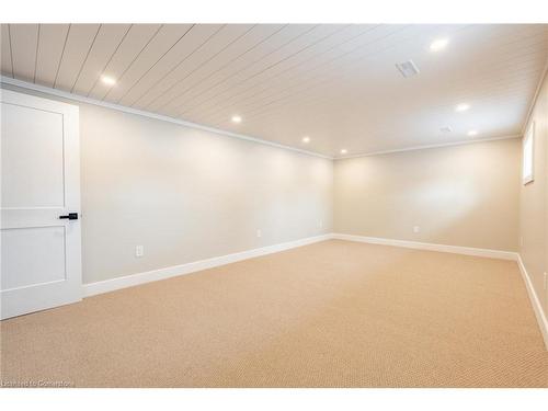 4307 Longmoor Drive, Burlington, ON - Indoor Photo Showing Other Room