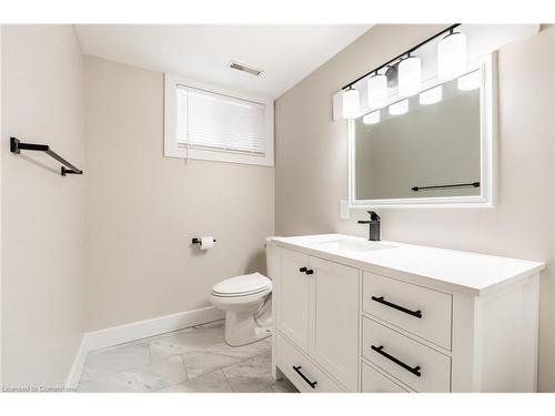 4307 Longmoor Drive, Burlington, ON - Indoor Photo Showing Bathroom