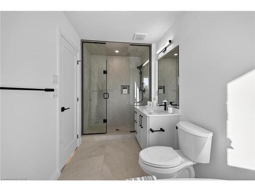 29 Kingfisher Drive, Hamilton, ON - Indoor Photo Showing Bathroom